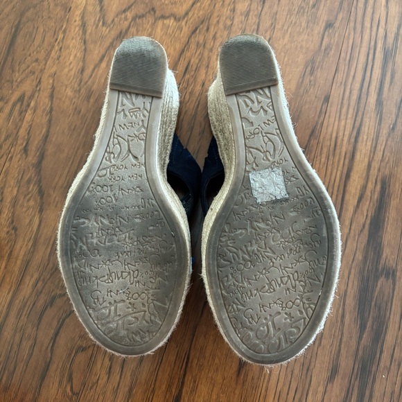 DKNY Navy Crisscross Espadrille Wedge Sandals - Women’s Size 6 - Picture 5 of 7